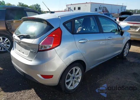 2016 Ford Fiesta Se z USA, uszkodzony, nr VIN 3FADP4EJ6GM194746